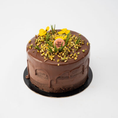 Tort cu crema de vanilie si ciocolata